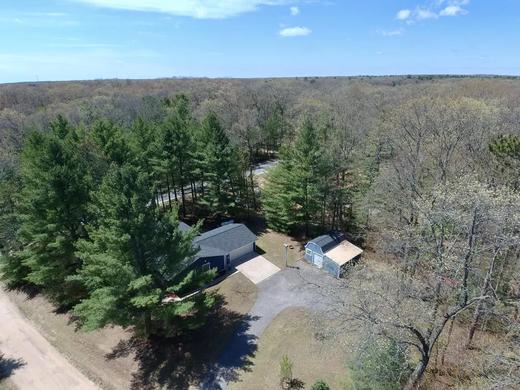 7312 W Echo Lake Drive Lake Township MI 49304