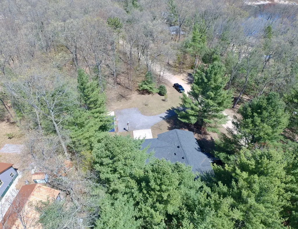 7312 W Echo Lake Drive Lake Township MI 49304