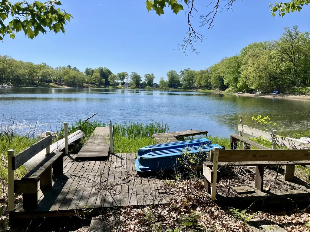 7312 W Echo Lake Drive Lake Township MI 49304