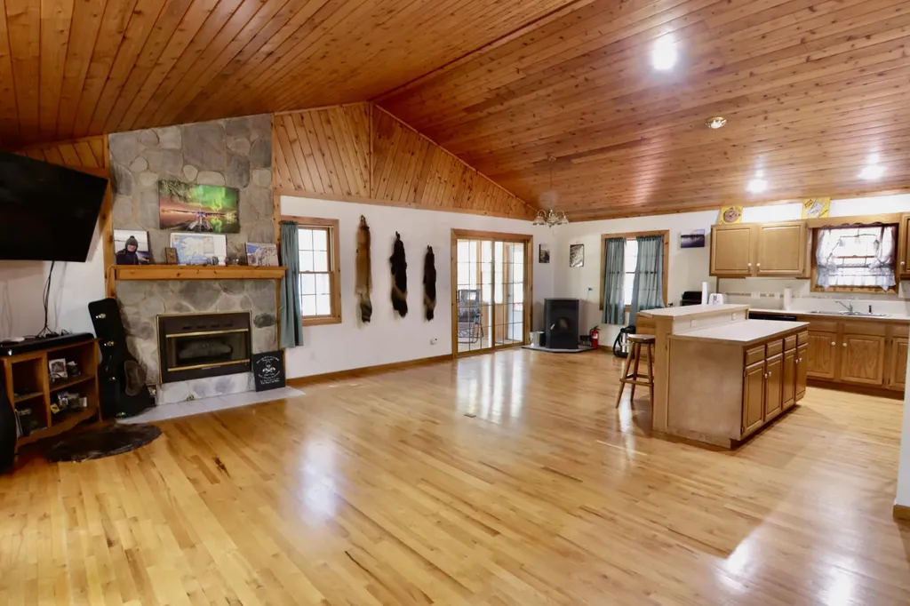 7312 W Echo Lake Drive Lake Township MI 49304