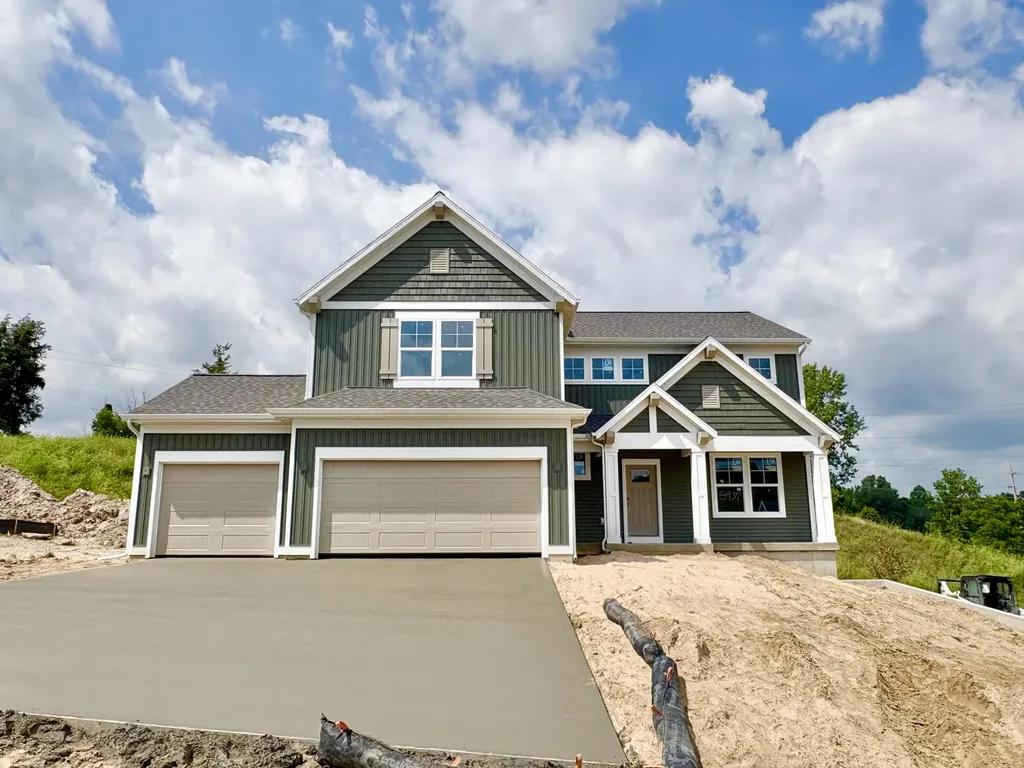 5937 Valley Point Drive SE Caledonia Township MI 49316