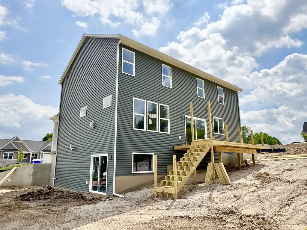 5937 Valley Point Drive SE Caledonia Township MI 49316