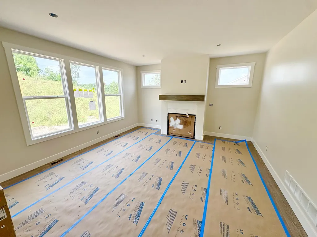 5937 Valley Point Drive SE Caledonia Township MI 49316