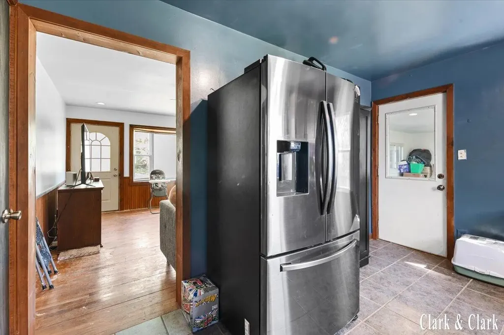 146 S Carleton Drive Pennfield Charter Township MI 49017