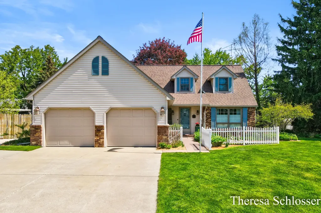 3704 Piute Drive SW Grandville City MI 49418