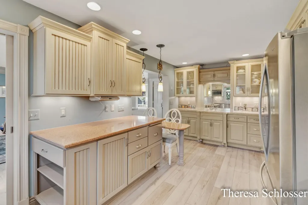 3704 Piute Drive SW Grandville City MI 49418