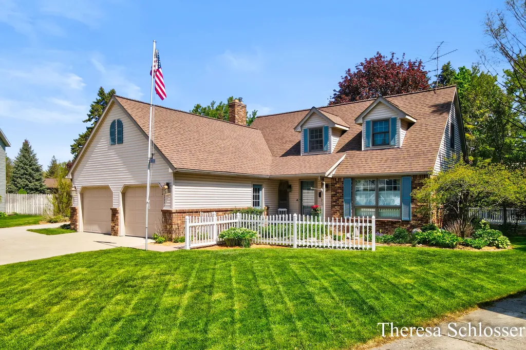 3704 Piute Drive SW Grandville City MI 49418