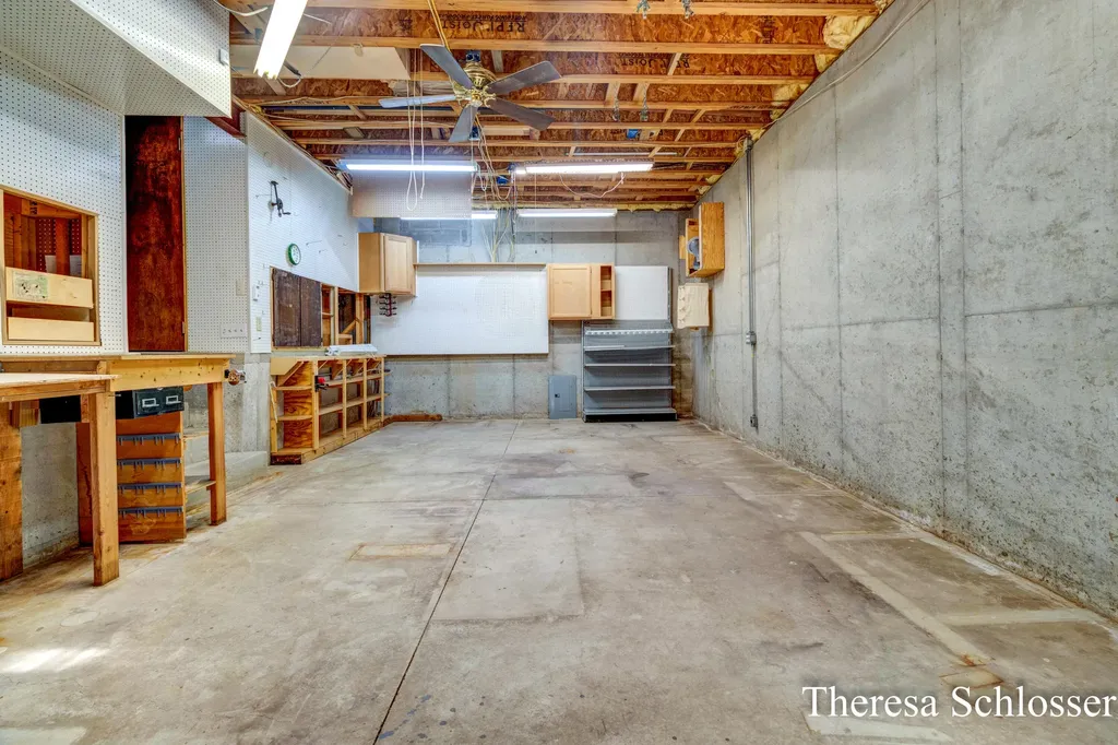 3704 Piute Drive SW Grandville City MI 49418