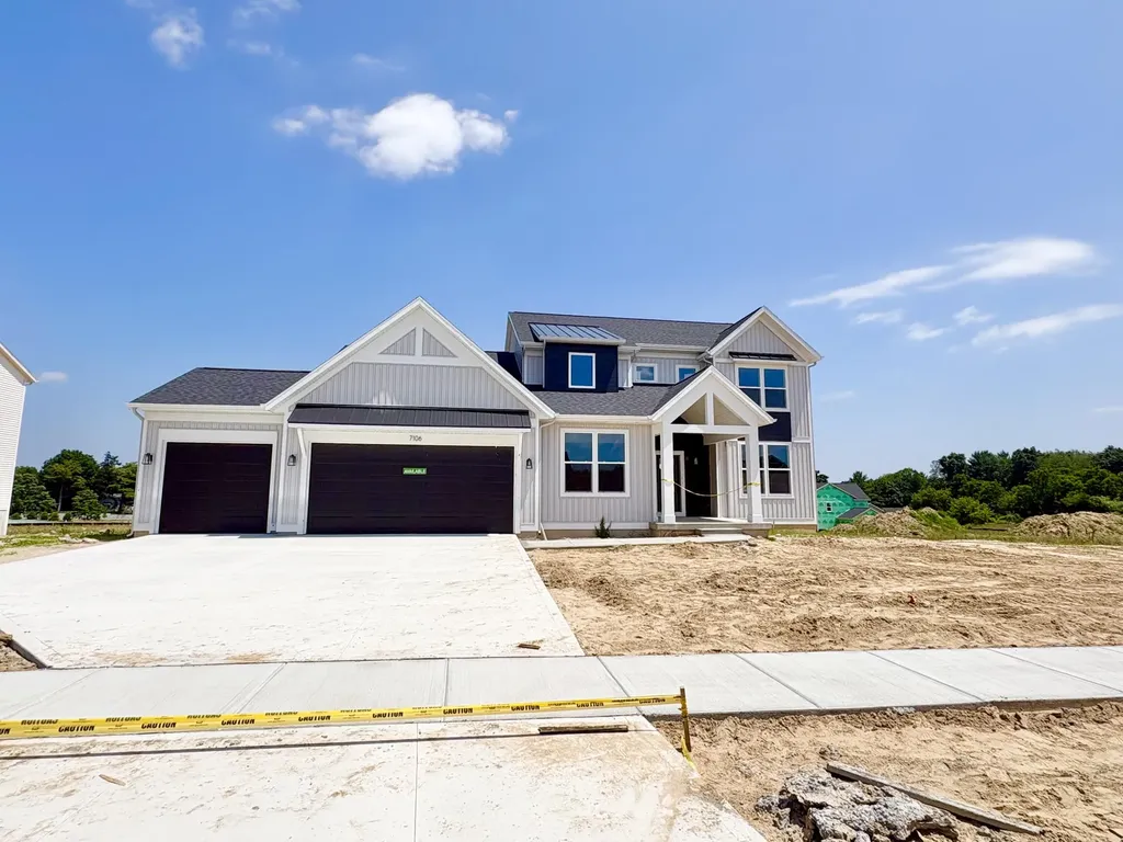 7106 Kettle Dale Avenue SE Caledonia Township MI 49302