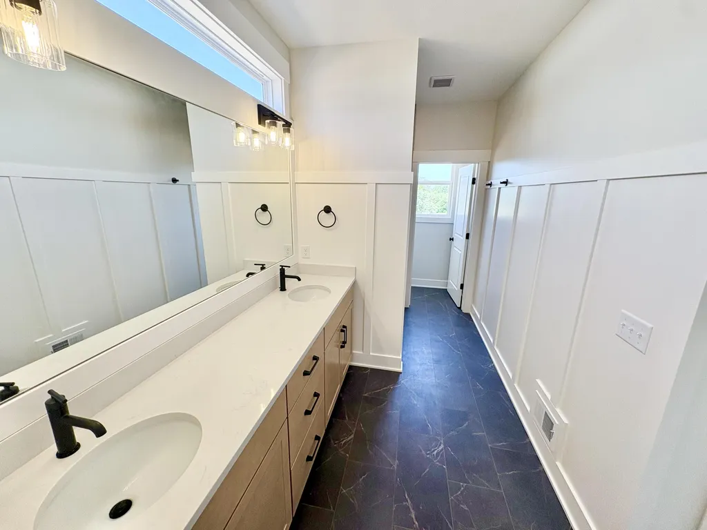 7106 Kettle Dale Avenue SE Caledonia Township MI 49302