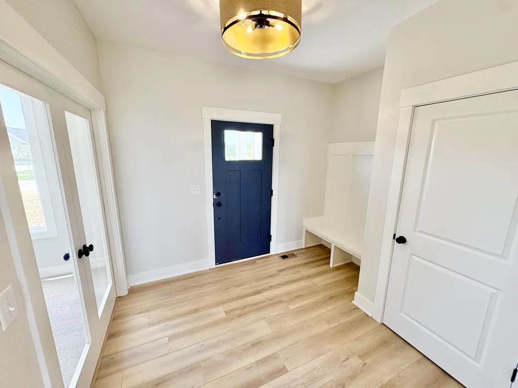 7106 Kettle Dale Avenue SE Caledonia Township MI 49302