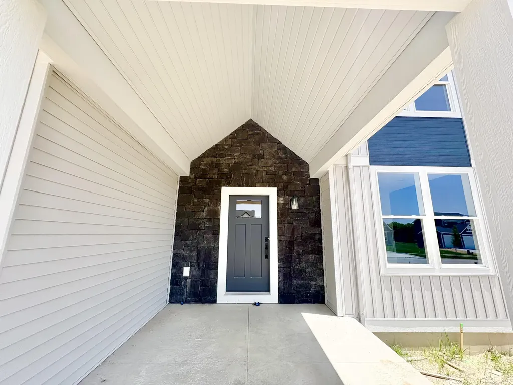 7106 Kettle Dale Avenue SE Caledonia Township MI 49302