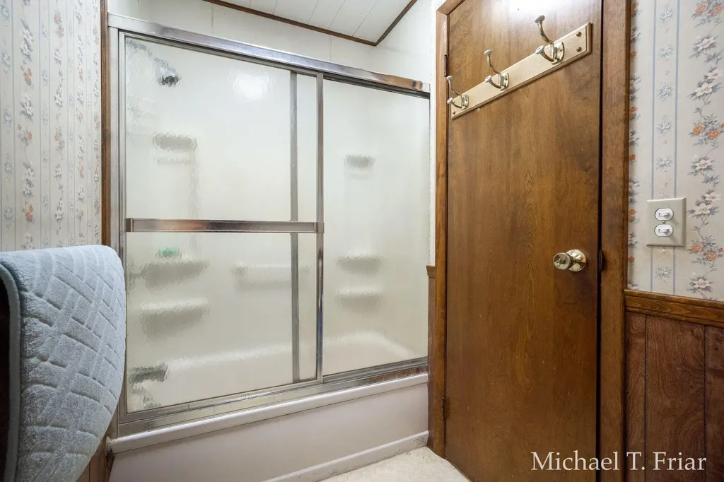 3668 Sunny Drive Orient Township MI 49679
