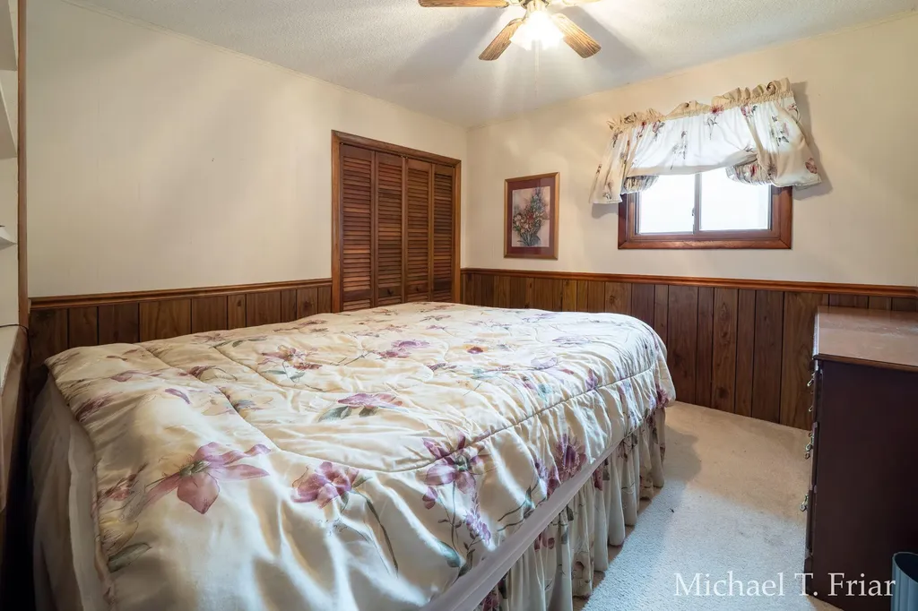 3668 Sunny Drive Orient Township MI 49679