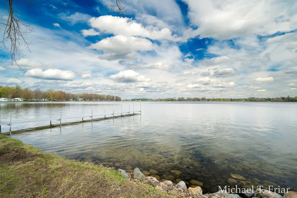 3668 Sunny Drive Orient Township MI 49679