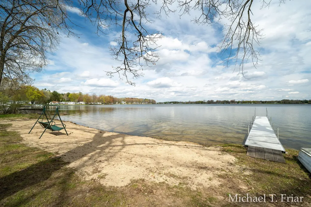 3668 Sunny Drive Orient Township MI 49679