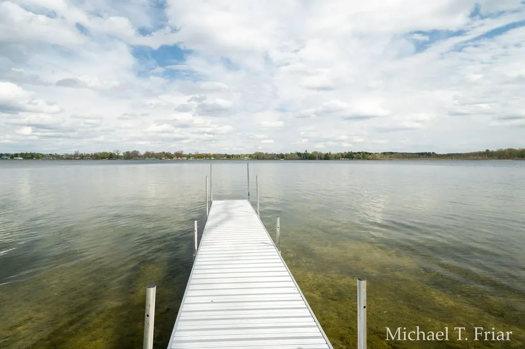 3668 Sunny Drive Orient Township MI 49679