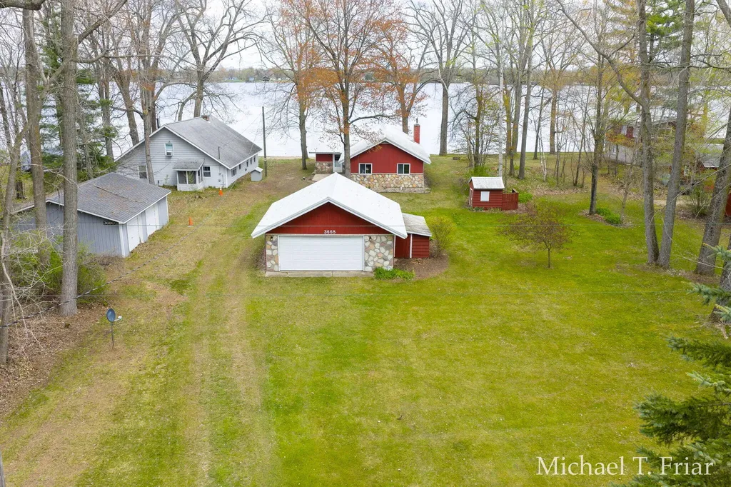 3668 Sunny Drive Orient Township MI 49679
