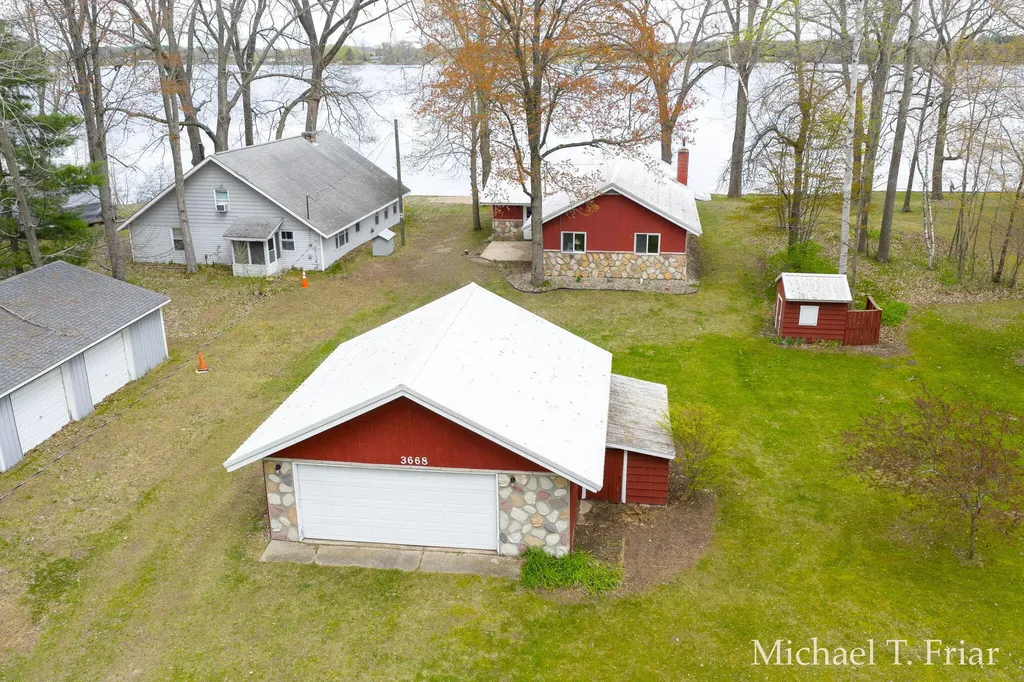 3668 Sunny Drive Orient Township MI 49679