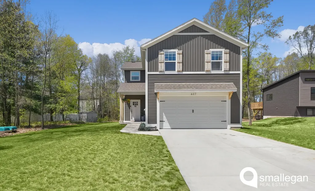 627 S Walker Road Muskegon Charter Township MI 49442