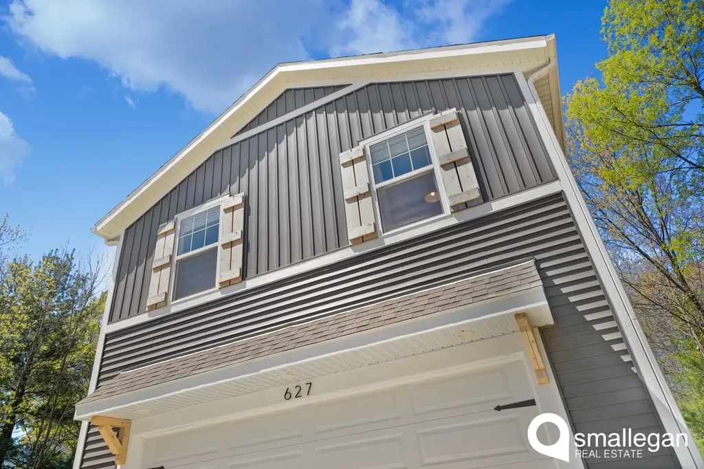 627 S Walker Road Muskegon Charter Township MI 49442