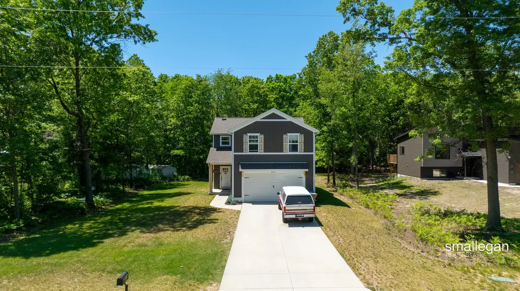 627 S Walker Road Muskegon Charter Township MI 49442