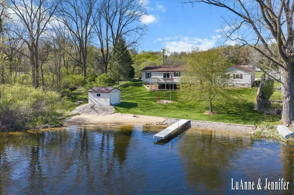 10260 Swem Street NE Oakfield Township MI 49341