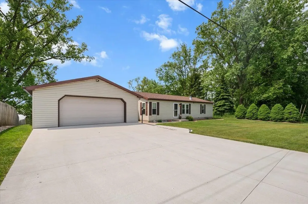 10260 Swem Street NE Oakfield Township MI 49341