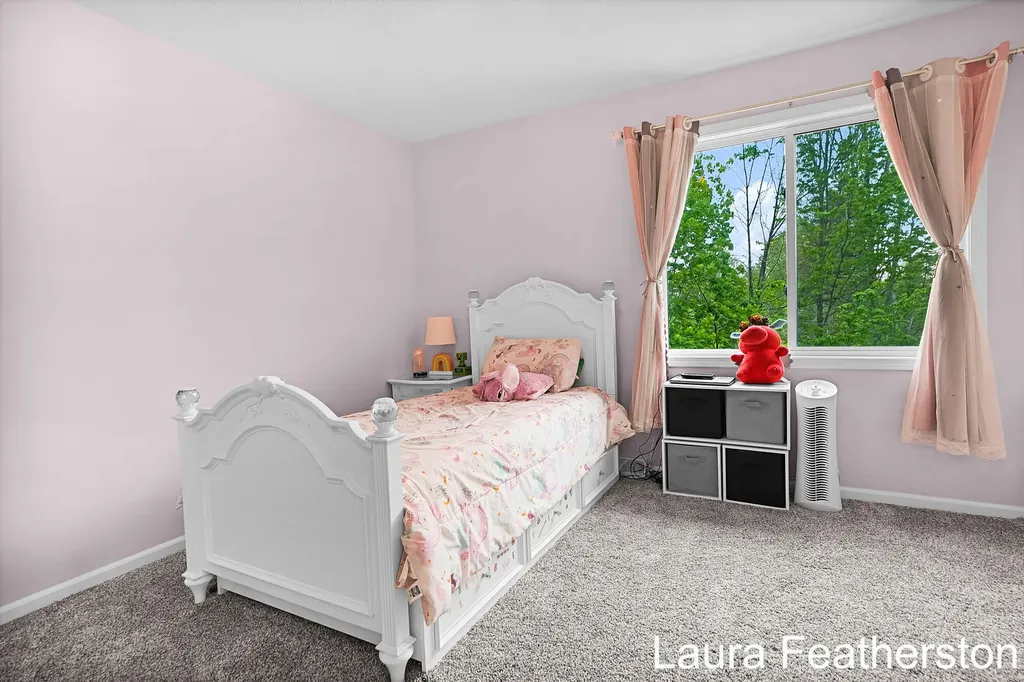 10451 Pine Island Drive NE Algoma Township MI 49345