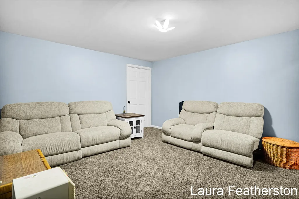 10451 Pine Island Drive NE Algoma Township MI 49345