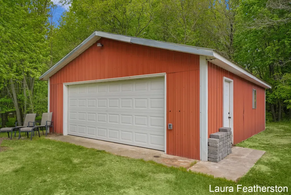 10451 Pine Island Drive NE Algoma Township MI 49345