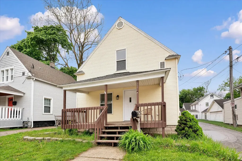 22 Ann Street NW Grand Rapids City MI 49505