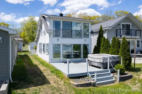 8929 Waruf Avenue Portage City MI 49002