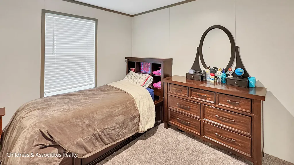 7045 Shamley Avenue NE Plainfield Charter Township MI 49306