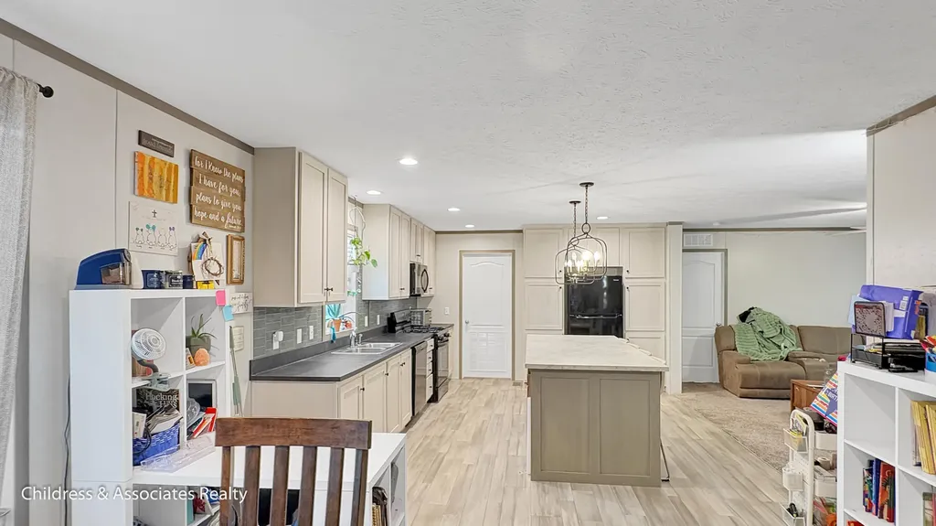 7045 Shamley Avenue NE Plainfield Charter Township MI 49306