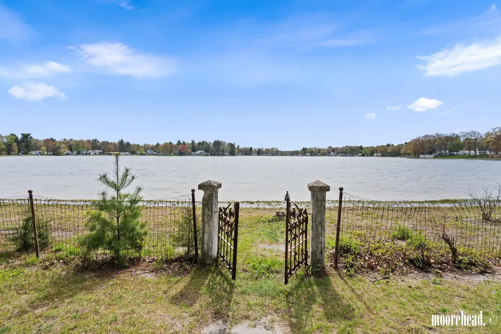 2613 Duff Road Dalton Township MI 49457