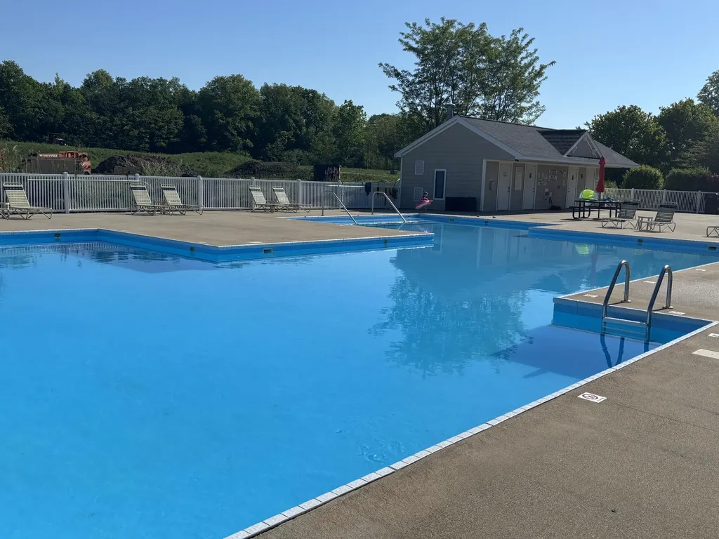 4316 Stratton Boulevard Kentwood City MI 49512