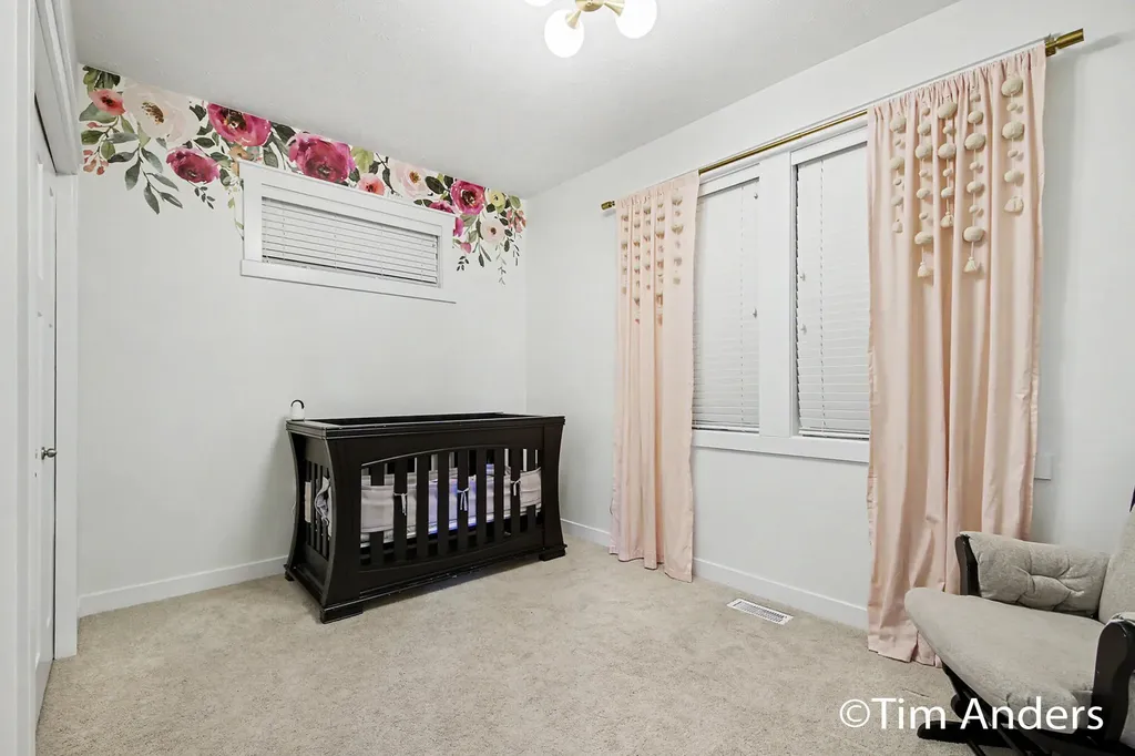 4316 Stratton Boulevard Kentwood City MI 49512