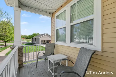 4316 Stratton Boulevard Kentwood City MI 49512