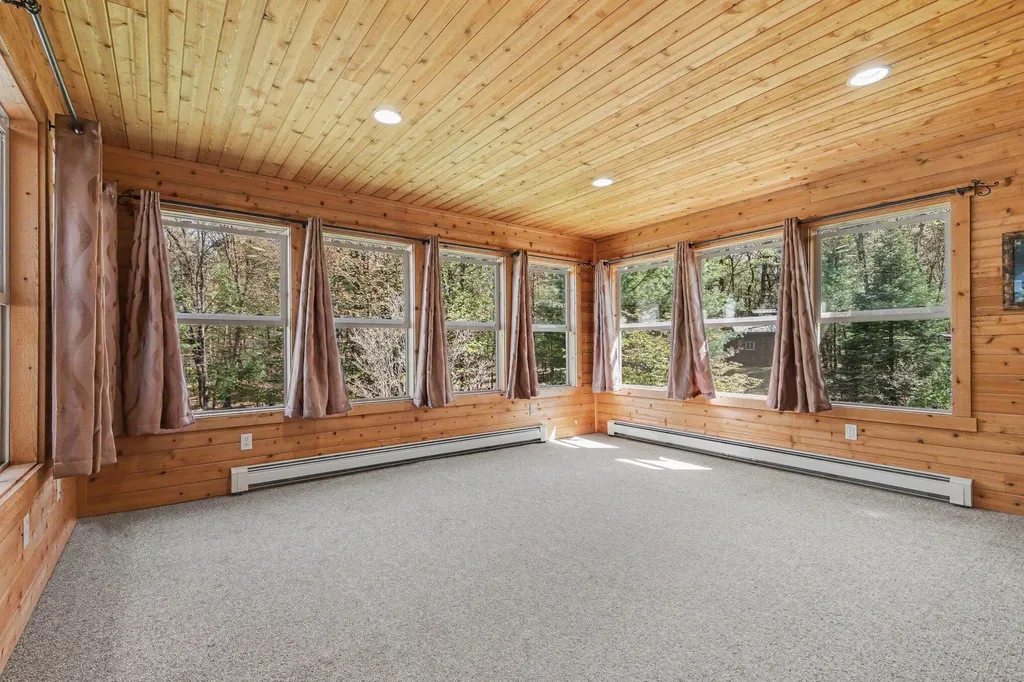 11010 Lincoln Lake Road NE Oakfield Township MI 48838