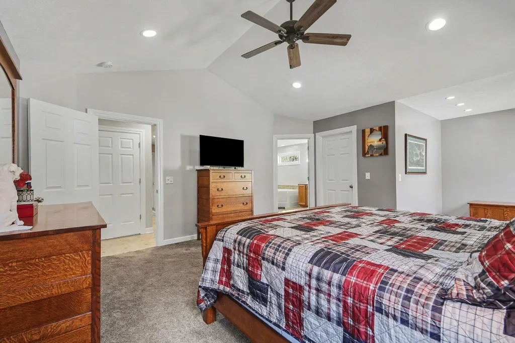 11010 Lincoln Lake Road NE Oakfield Township MI 48838