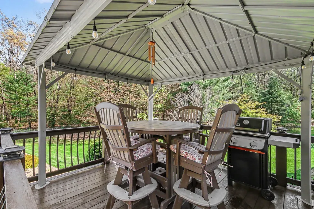11010 Lincoln Lake Road NE Oakfield Township MI 48838