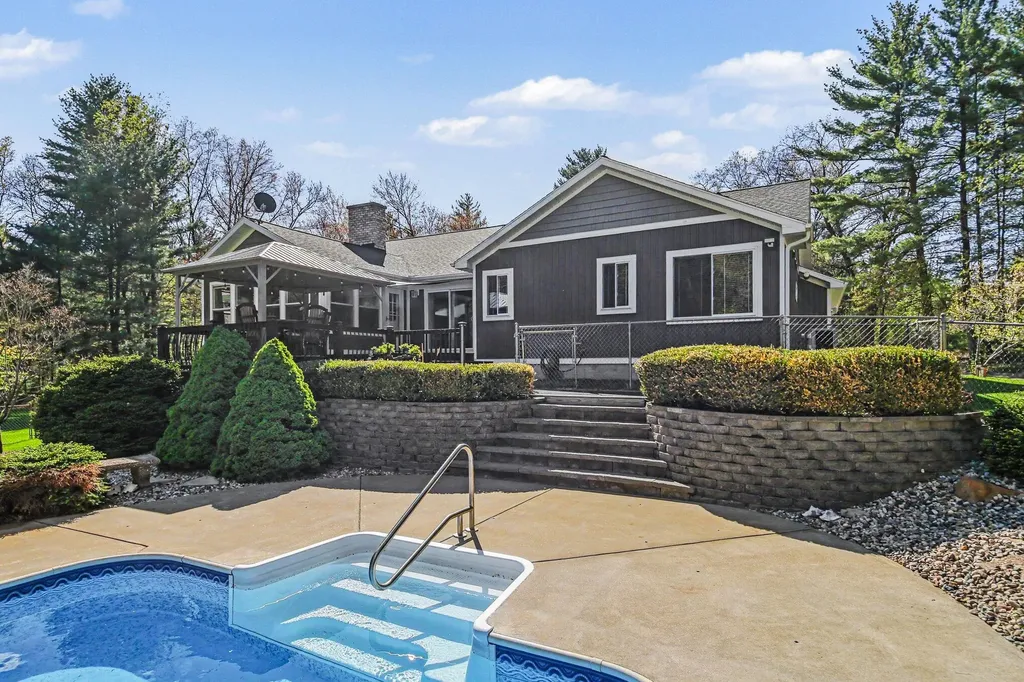 11010 Lincoln Lake Road NE Oakfield Township MI 48838