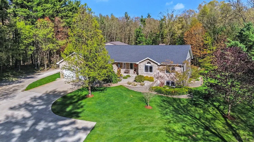 11010 Lincoln Lake Road NE Oakfield Township MI 48838