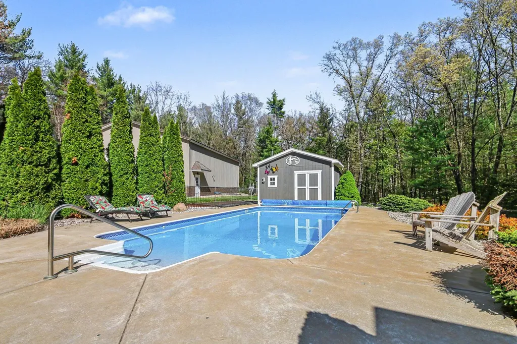 11010 Lincoln Lake Road NE Oakfield Township MI 48838