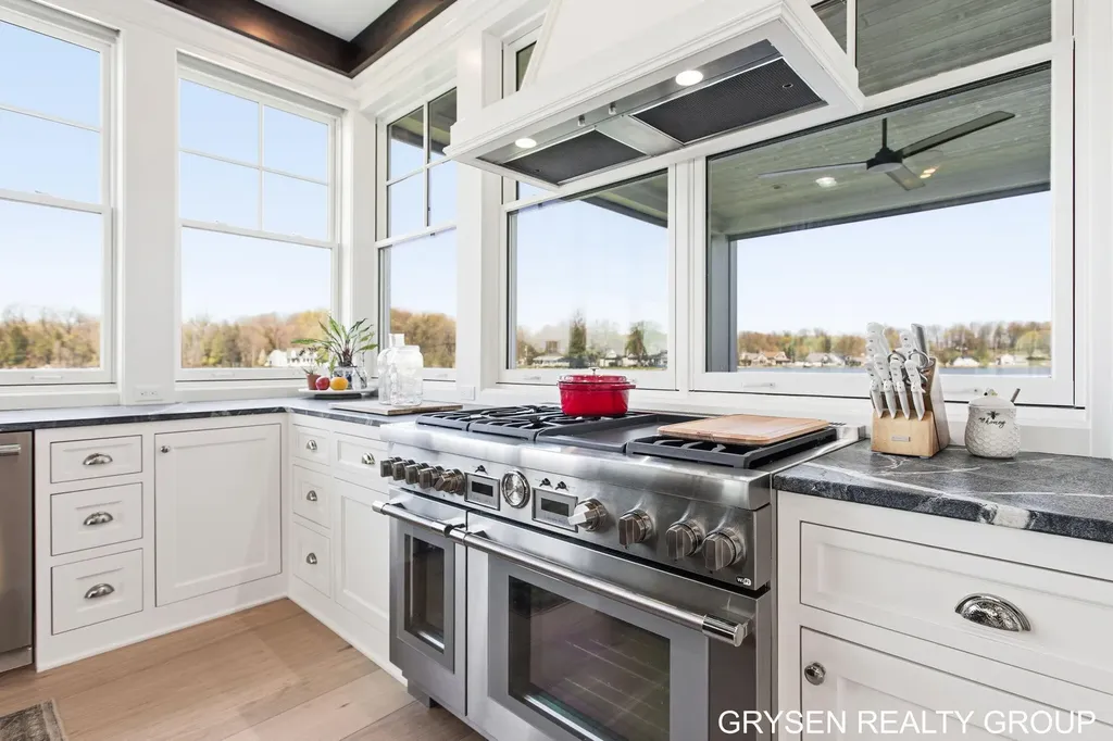 511 N Lake Drive Leighton Township MI 49316