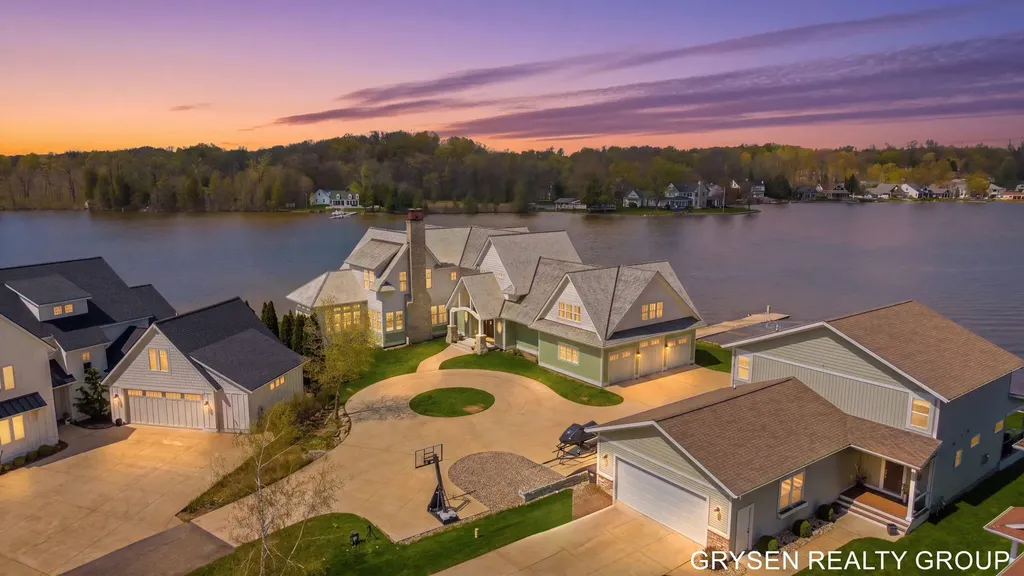 511 N Lake Drive Leighton Township MI 49316