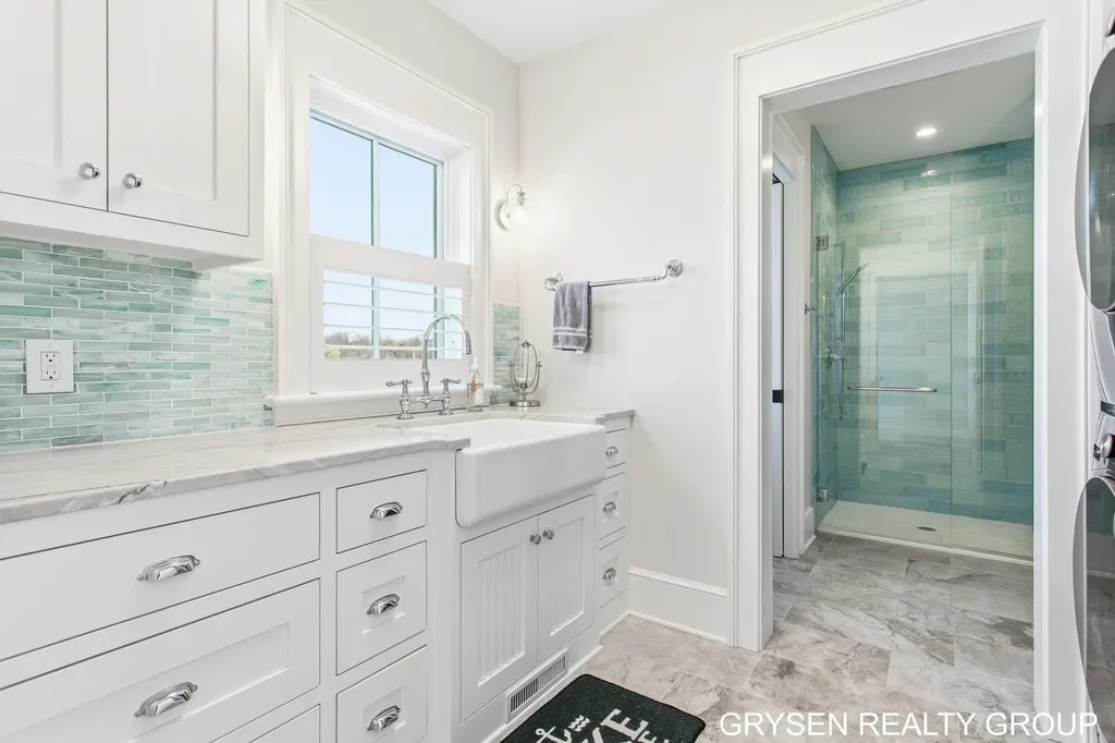 511 N Lake Drive Leighton Township MI 49316