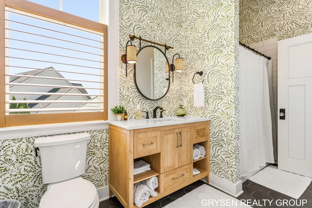 511 N Lake Drive Leighton Township MI 49316