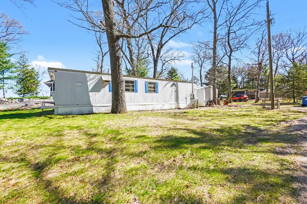 8176 W Pine Grove Beach Drive Lake Township MI 49304